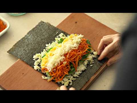 Видео: Приготовьте кимбап по-новому‼️ Он полезный и вкусный, поэтому вам захочется есть его каждый день. 😋