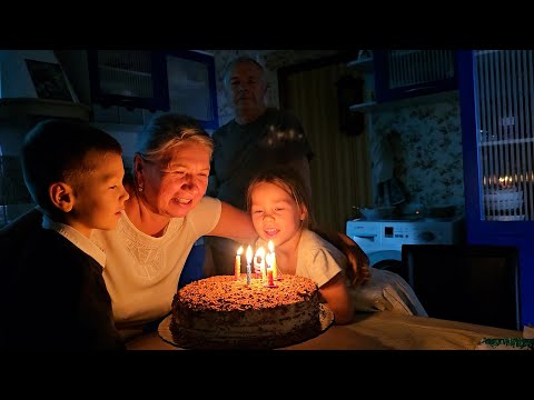 Видео: С днем рождения, мамочка