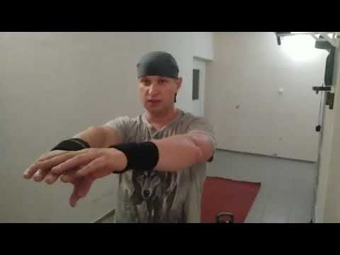 Видео: Махи гирей и их разновидности. Как быстро привести себя в форму и похудеть. Миникомплекс N2