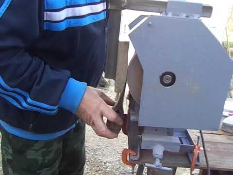 Видео: Заточка топора. Очень просто