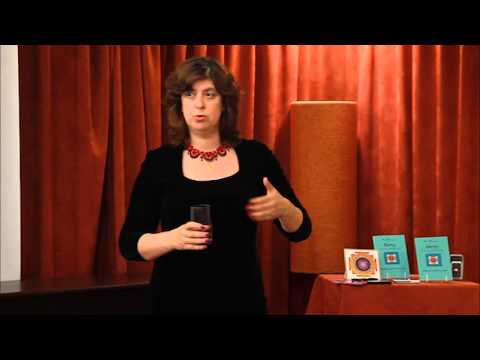 Видео: Ася Мигдаль (Израиль) о том, как определить стороны света в помещении. Проект AreYouVedic