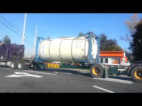 Видео: Правила дорожного движения штата Нью-Йорк.  Глава 12