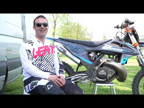 Видео: Секреты настройки двухтактного двигателя: настройка гидрораспределителя KTM