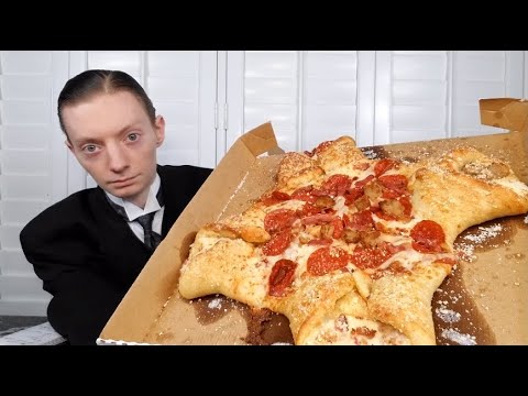 Видео: Обзор НОВЫХ 4-четвертных Calzony от Little Caesars!