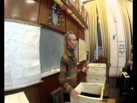 Видео: Пчеловождение от Егошина