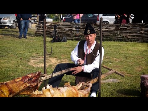 Видео: Празник на чевермето в Златоград