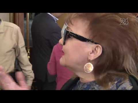 Видео: В Казани простились с Альфией Авзаловой