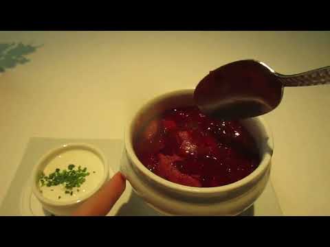 Видео: Обзор дорогих борщей с ВИШНЕЙ. Обзор борща из ресторана Савва и Турандот. Не пустили в заведение!