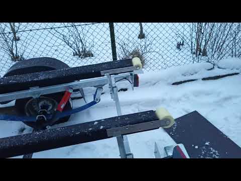 Видео: Ролики на лодочный прицеп.