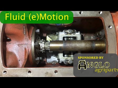 Видео: #62 Ferguson TED20 — Установка гидравлического насоса — с Anglo Agriparts