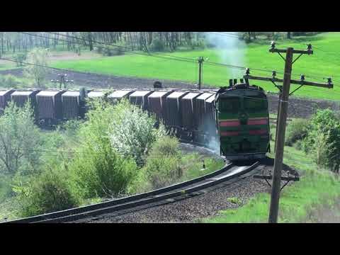 Видео: 3ТЭ10М-1297Б/1247B поджигатель травы ;) и Толкач 2ТЭ10Л-2933А\ 2303 Абаклия CFM/Молдовия