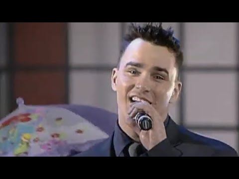 Видео: Иванушки - "Кукла". Москва, СК "Олимпийский", 2001