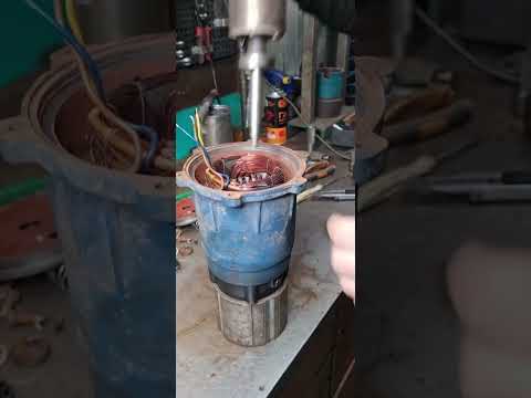 Видео: Ремонт фекального насосу