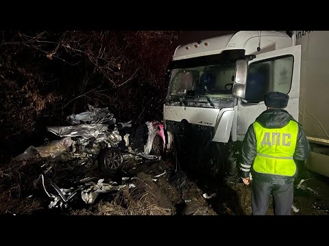 Видео: Молодая семья с дочерью погибла при обгоне