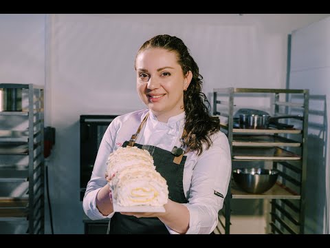 Видео: НЕВЕРОЯТНЫЙ Меренговый рулет, рецепт. Пошаговая инструкция, для профессионалов и любителей.