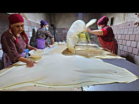 Видео: Мука, ​​манка и ледяная вода | Выпечка хлеба, которая вас удивит!