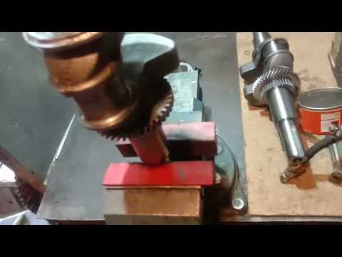 Видео: Принудительная смазка НГШ Champion G340VKE_часть 2