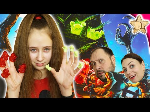 Видео: Мы против привидений. Настольная игра Охотники за сокровищами против призраков по сложным правилам