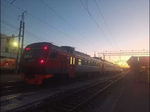 Видео: Информатор вокзала Саратов-1 пасс