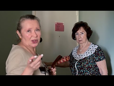 Видео: Шок.  Девочки выясняют отношения #losangeles 