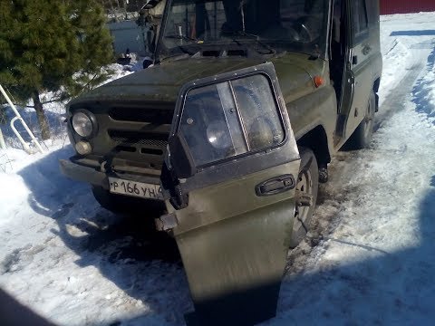 Видео: Подчин крепления дверной петли Уаза!