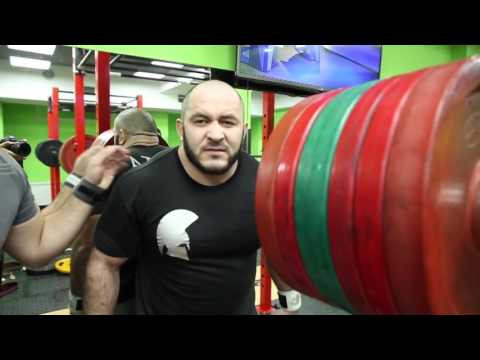 Видео: Тренировка ног - изометрия, Махачкала, Спортивный клуб SPARTA