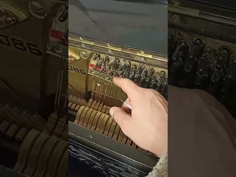 Видео: Настройка пианино -лайфхаки с фиксацией колышков