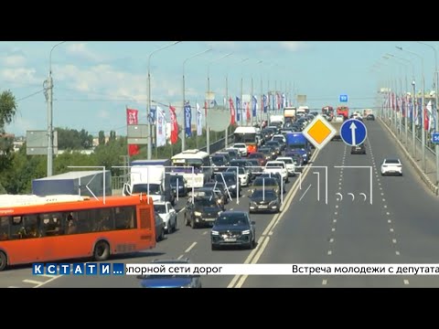 Видео: Все, везде и сразу - Нижний Новгород из за многочисленных раскопок сковали пробки