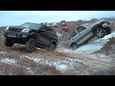 Видео: ДВА ПСИХА! КТО ВЫШЕ ВЗЛЕТЕЛ?  TOYOTA PRADO или  НИВА CHEVROLET