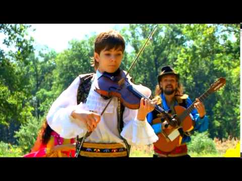 Видео: СУПЕР ! Цыганский ансамбль "Изумруд" - "Чардаш" (Руслан Хохлачёв) | Ensemble "IZUMRUD" - "Chardash"