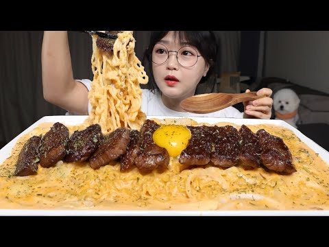 Видео: Острая лапша крем суп🍜Mukbang ASMR