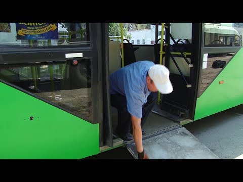 Видео: Пандусы в Бишкеке только в зеленых троллейбусах / 14.08.17 / НТС
