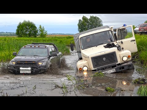 Видео: НИКТО НЕ ОЖИДАЛ! КТО КРУЧЕ? TOYOTA TUNDRA ИЛИ ГРУЗОВИК НА БЕЗДОРОЖЬЕ!