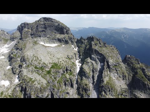 Видео: Орловец, Злия зъб, Двуглав и Иглата - въздушна обиколка