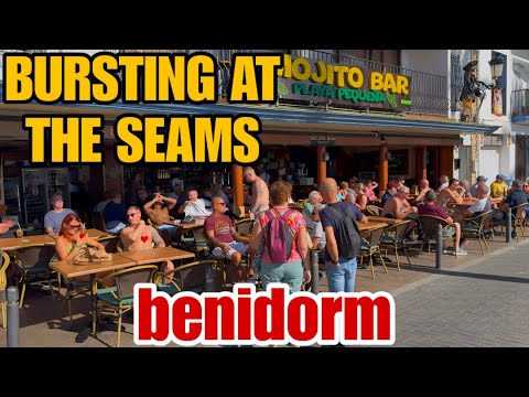 Видео: Бенидорм ОЧЕНЬ оживленный — даже больше, чем в августе! 😯🏖️