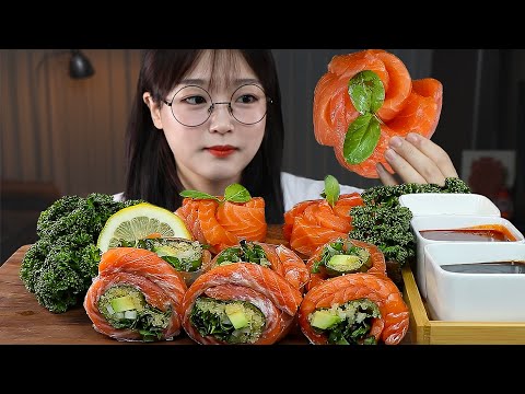 Видео: АСМР ЕДА Спринг ролл с лососем🍣 | MUKBANG