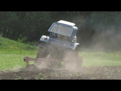 Видео: #173 Вспашка огородов трактором МТЗ-80 плугом плн-3-35