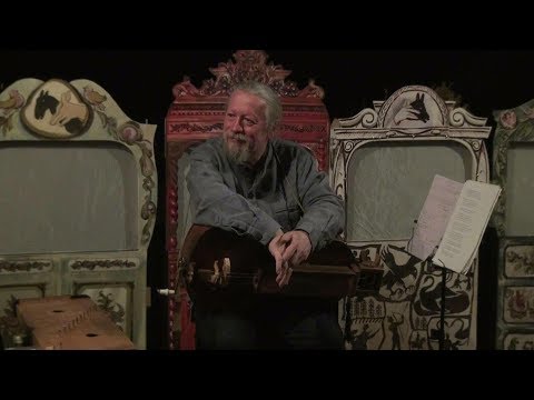 Видео: Традиционные духовные стихи. Поёт Андрей Котов.