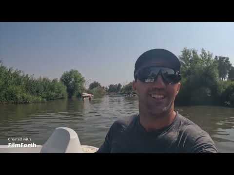Видео: Путешествия с караваном ,река ярден ,рядом с Инди парком ,отдых  с комфортом(טיול עם קרוון נחל ירדן)