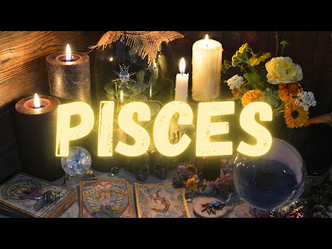 Видео: РЫБЫ ❤️ «Незаконченное дело». Кто-то любит вас, но скрывает правду 😢💌 Гадание на картах Таро для ...
