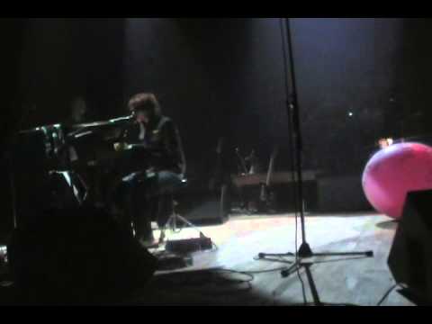 Видео: Земфира - Красота | Нижний Новгород (17.05.05)