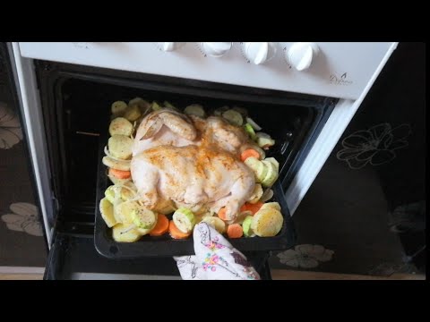 Видео: Готовлю курицу с картошкой в духовке