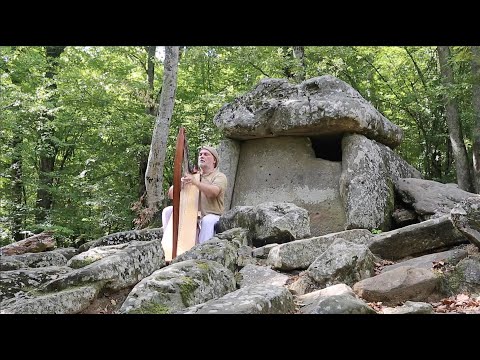 Видео: Alizbar /Celtic harp / Кельтская арфа /Дольмен / Танец фей / Dance of fairies on the dolmen