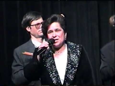 Видео: Донка Бумбалова - Скарали ми се, скарали