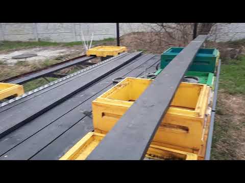 Видео: Легковой прицеп на 50 ульев