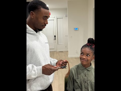 Видео: Когда Терри понимает, что яблоко упало недалеко от яблони!