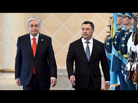 Видео: Официальная церемония встречи Токаева и Жапарова в Астане