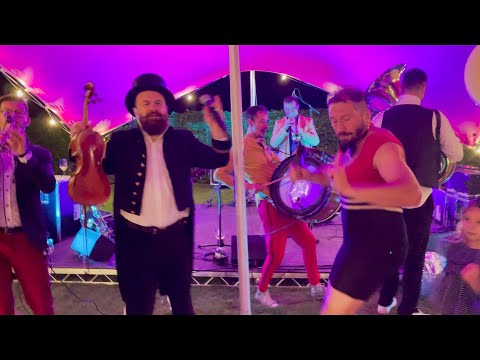 Видео: Добраночь и Евгений Чичваркин - Лимончики