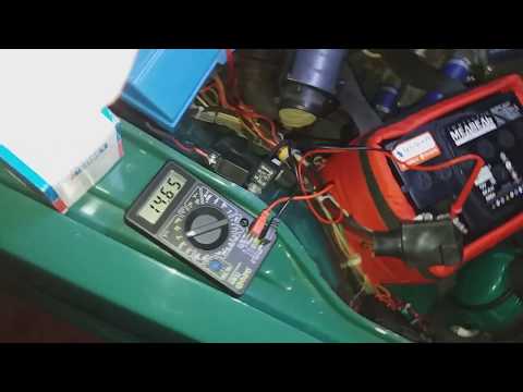 Видео: Генератор 100А на классику. Исправление мерцания освещение и колебания стрелки вольтметра.