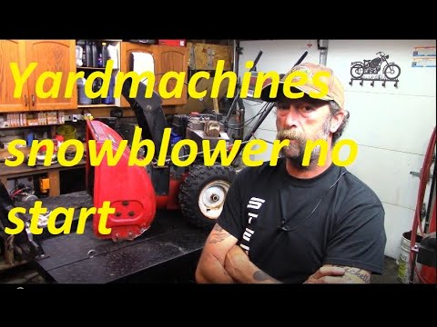 Видео: Этот снегоочиститель MTD Yardmachines не заводится.